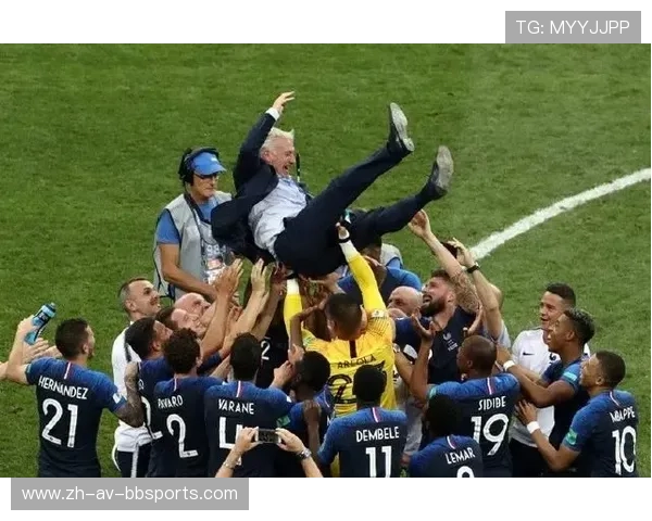 德尚博加洞绝杀拉姆问鼎LIV南非站 压榨队团体胜利彰显实力